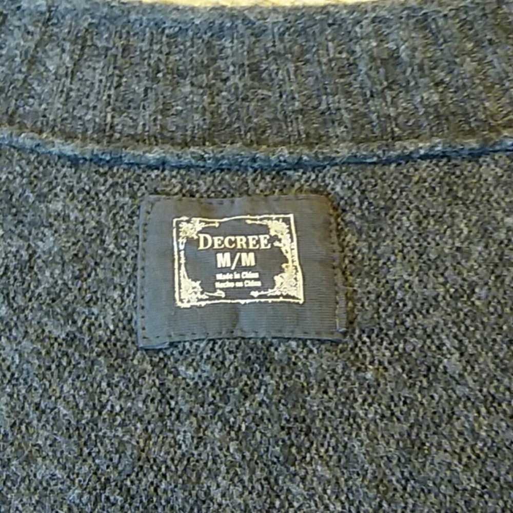 💕DECREE* SWEATER - Picture 5 of 6